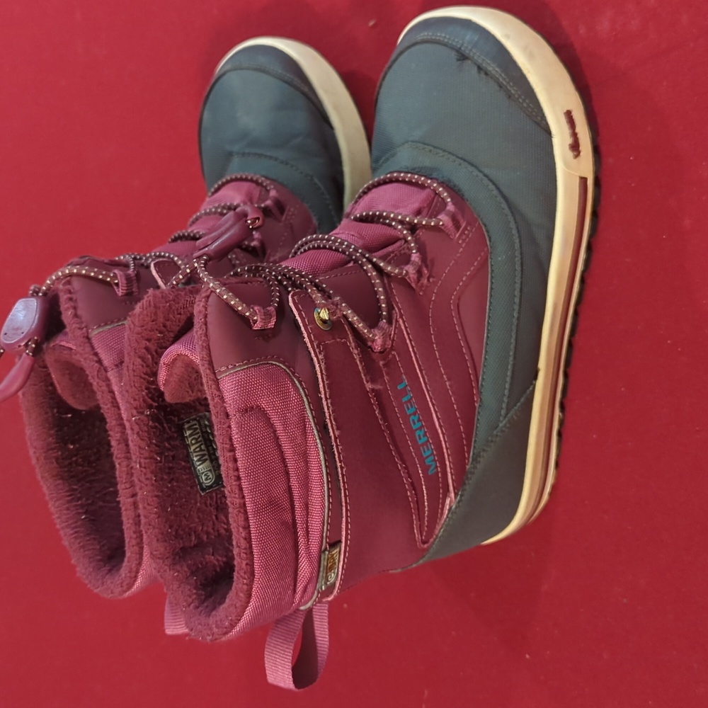 Merrell women's winter boots size 3